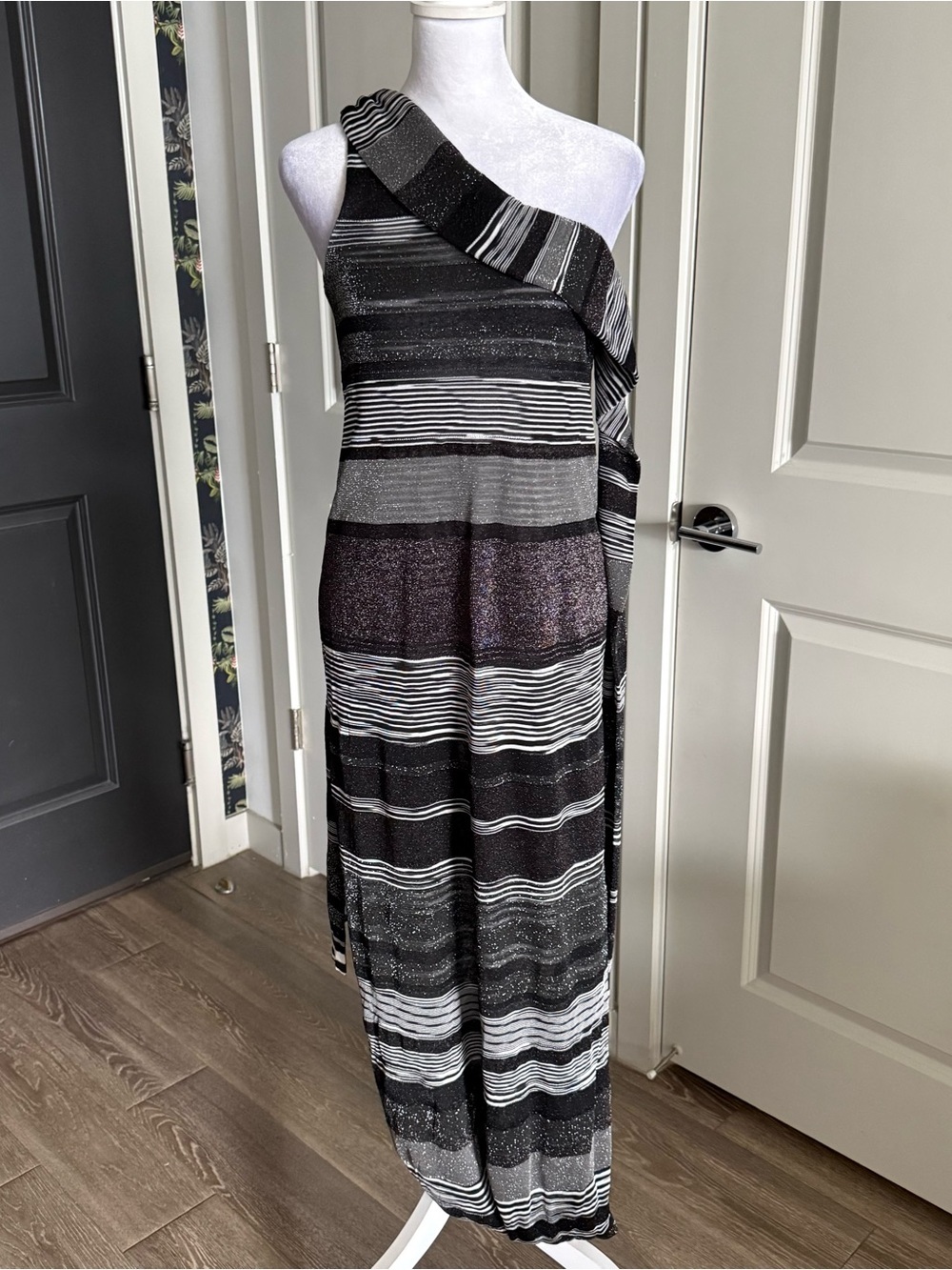 Missoni Black White Metallic Striped One Shoulder Evening Dress Size IT 40 US S